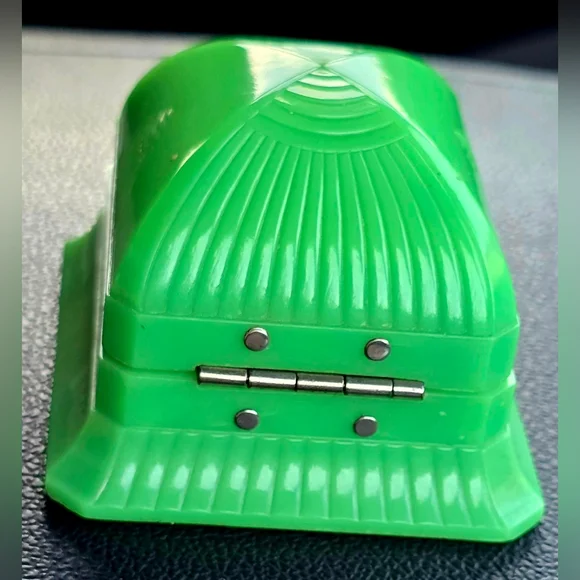 Vintage Green Celluloid Art Deco Ring Box